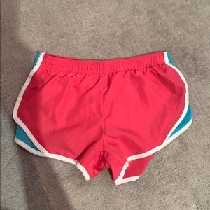 SOFFE low rise athletic shorts